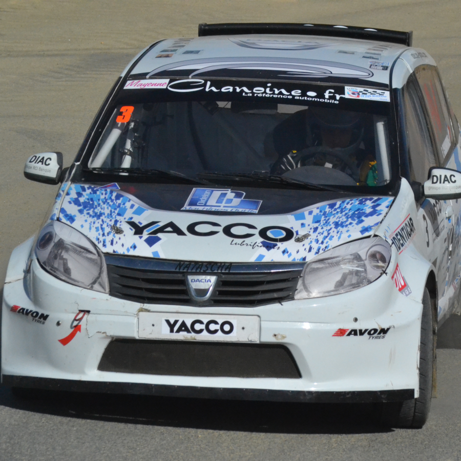 windscreen Lexan Dacia Sandero 1