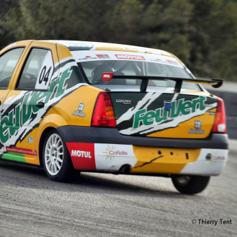 Lunette arri?re Makrolon Renault  Clio 5 