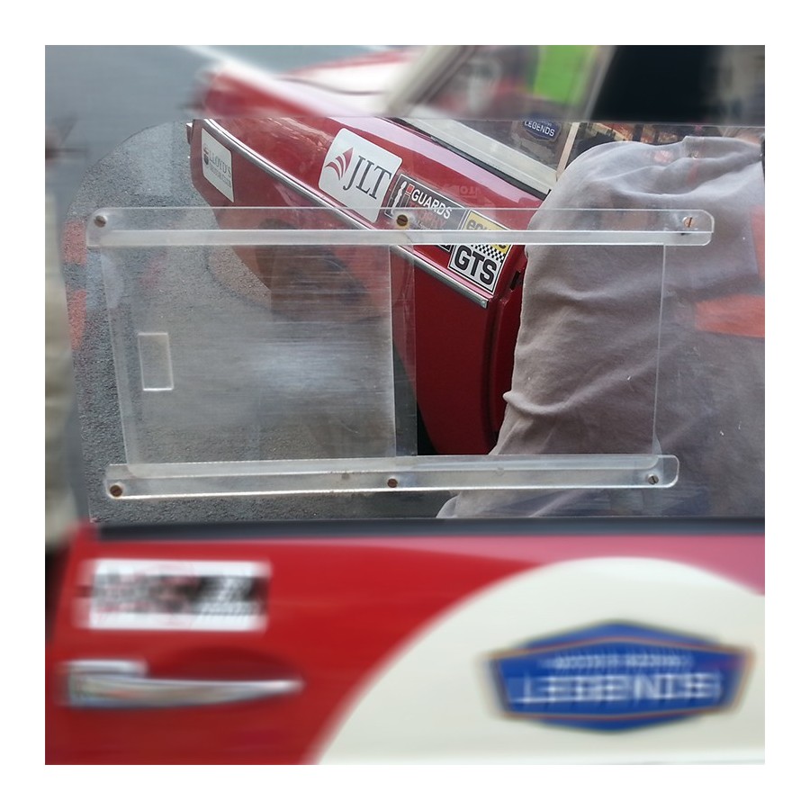 Makrolon trapdoor 15x15cm